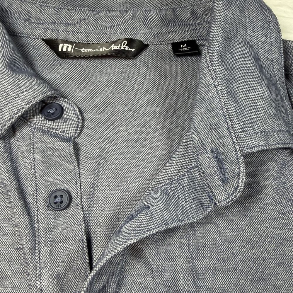 TravisMathew Polo Shirt Mens Medium Blue Striped Short Sleeve Golf EUC